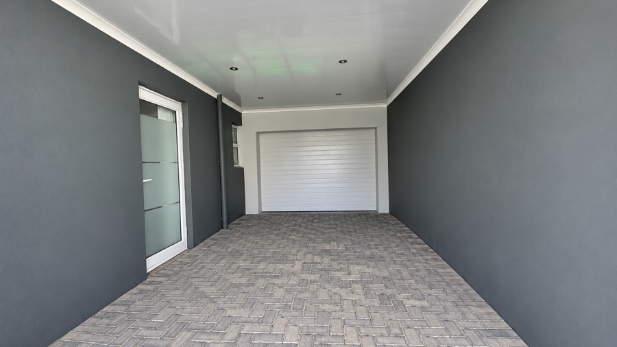 3 Bedroom Property for Sale in Sandown Western Cape